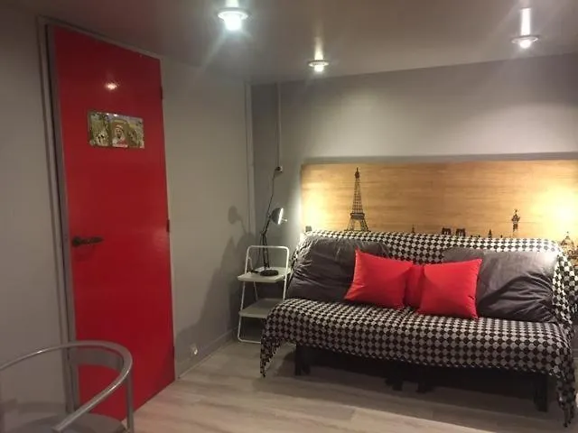 Au Parc Montsouris Homestay